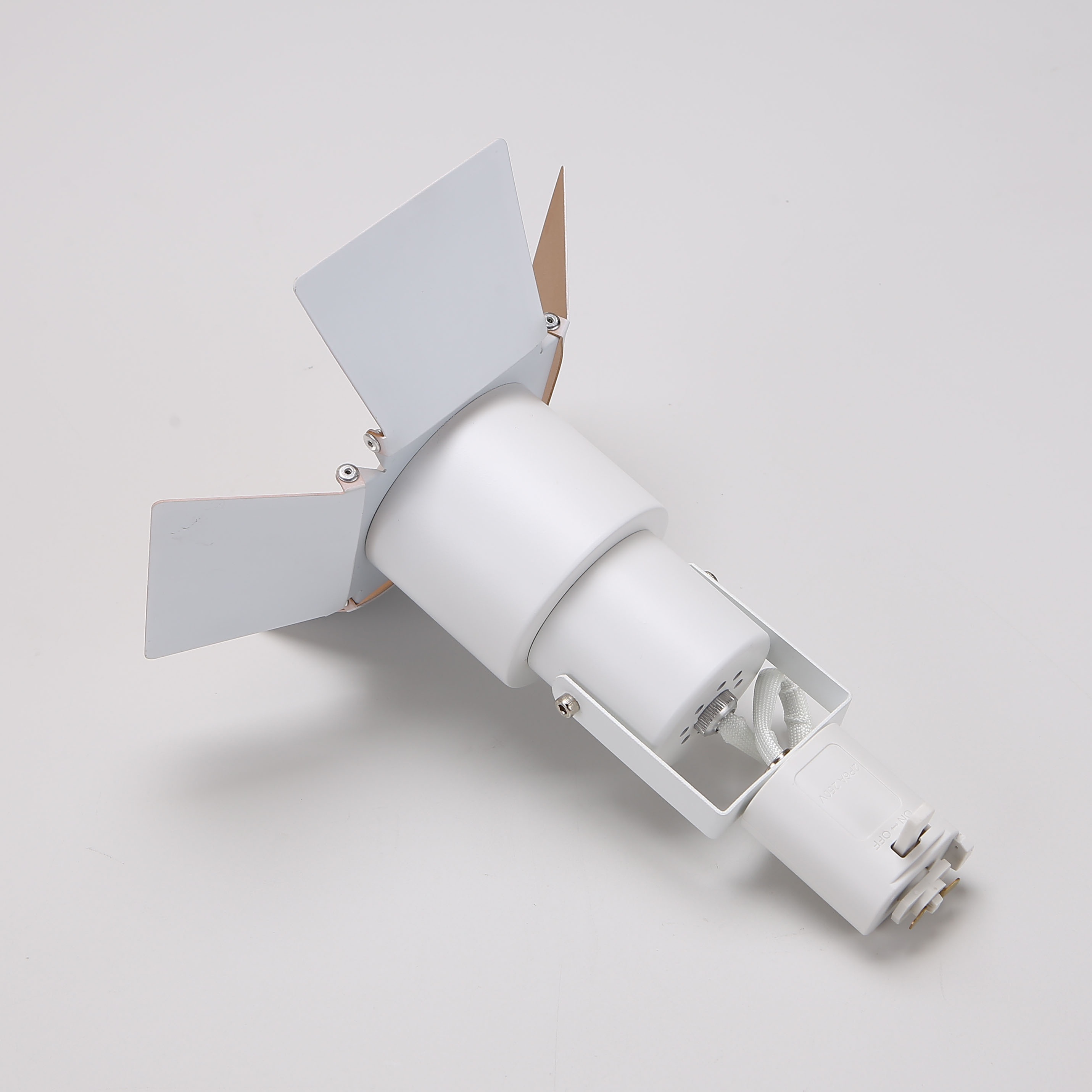 [국내생산] 날개 파20 레일형 백색